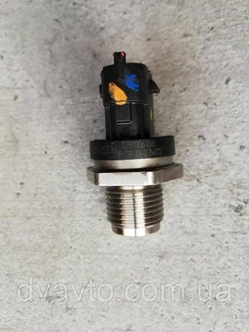 RENAULT 0281006186 Датчик давления топлива в наличии Киев