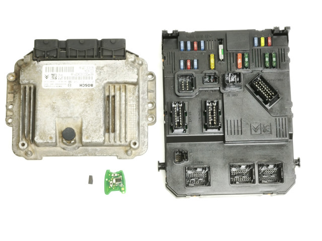 0281012620 BOSCH Блок управления двигателем купить в Украина