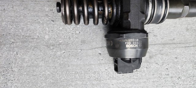 VAG 038130073AK Топливные форсунки в наличии Киев
