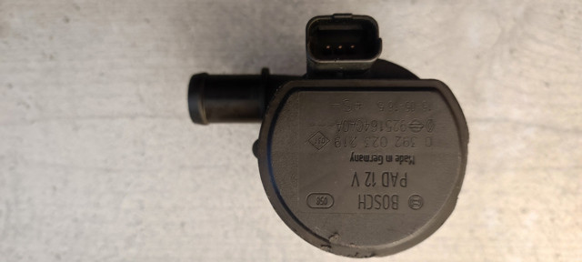RENAULT 0392023219 Помпа водяная (насос) охлаждения, дополнительный электрический в наличии Днепр
