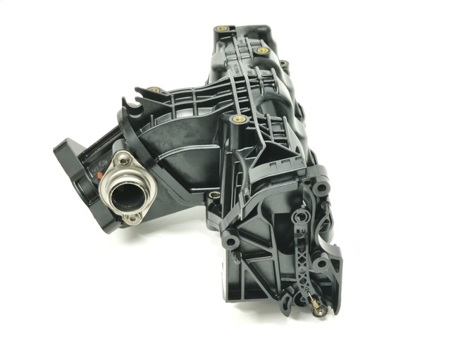 03L129711AQ Коллектор впускной купить Киев