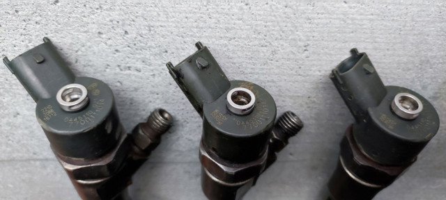 0445110021 Топливные форсунки купить Ровно