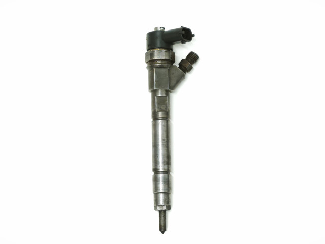 Форсунка дизельная в сборе 0445110102 BOSCH