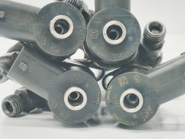 0445110265 RENAULT Форсунка впрыска топлива купить в Николаев