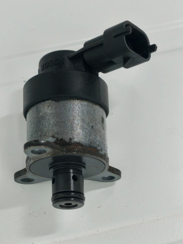 Клапан регулировки давления топлива 0928400672 BOSCH