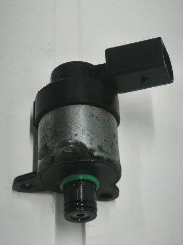 Редукционный клапан ТНВД 0928400676 BOSCH