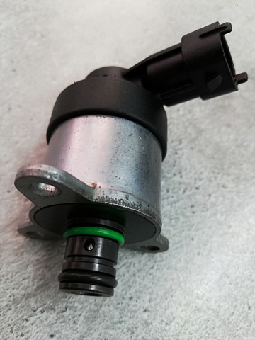 0928400703 BOSCH Клапан редукционный купить в Николаев