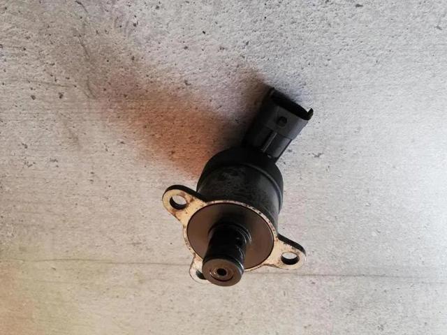 Редукционный клапан ТНВД 0928400825 BOSCH