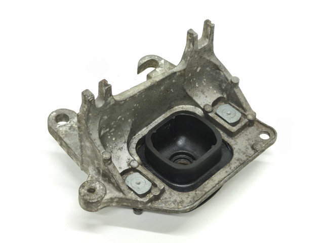 Крепление подушки коробки передач 112228161R RENAULT