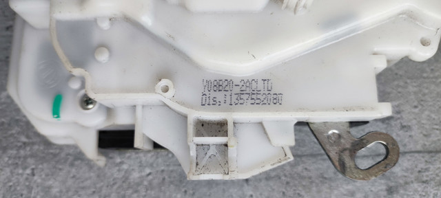 PEUGEOT 1357552080 в наличии Украина