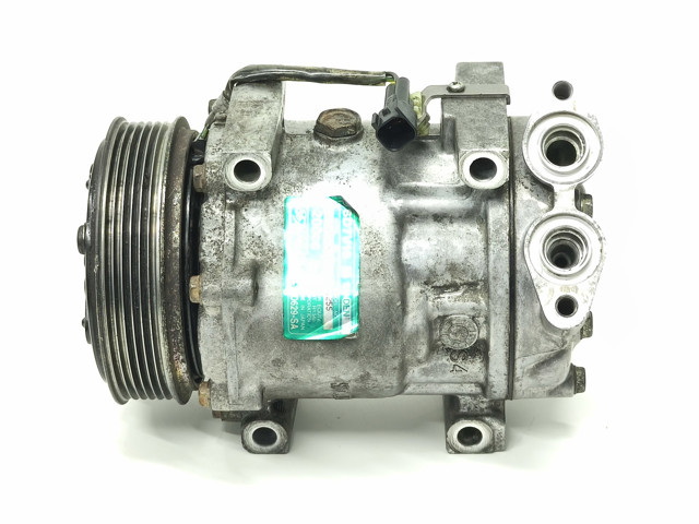 Компрессор климатической установки 1677171 FORD