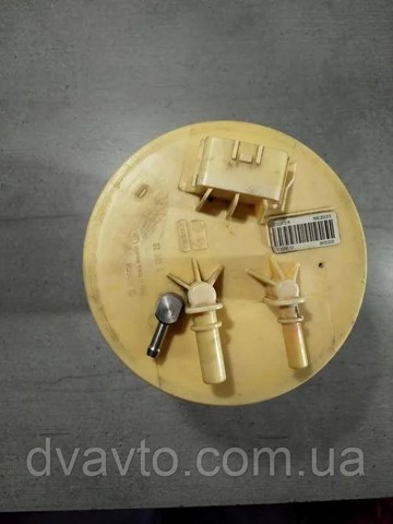 172024101R RENAULT Бензонасос купить в Львов