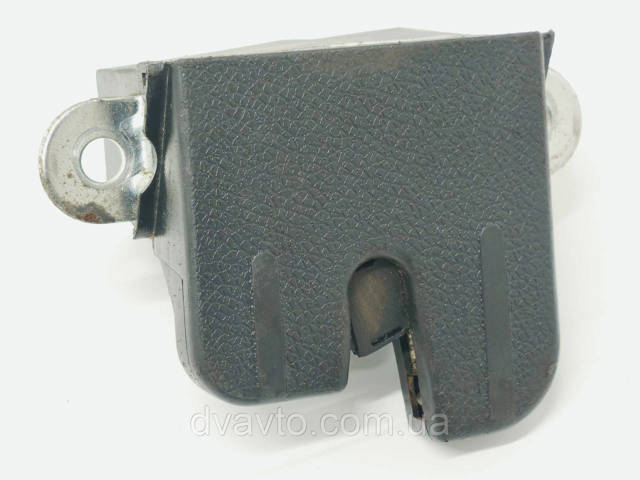 Замок крышки багажника Фольксваген Гольф VI