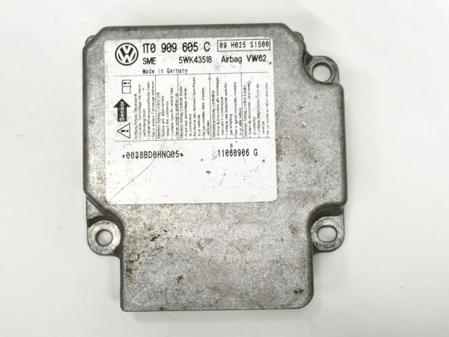 Блок управления airbag 1T0909605C VAG