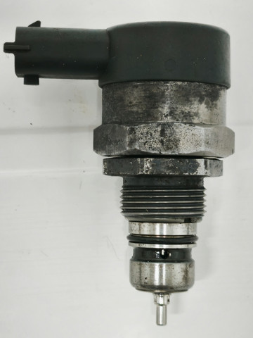 Регулятор давления топлива 226706711R BOSCH