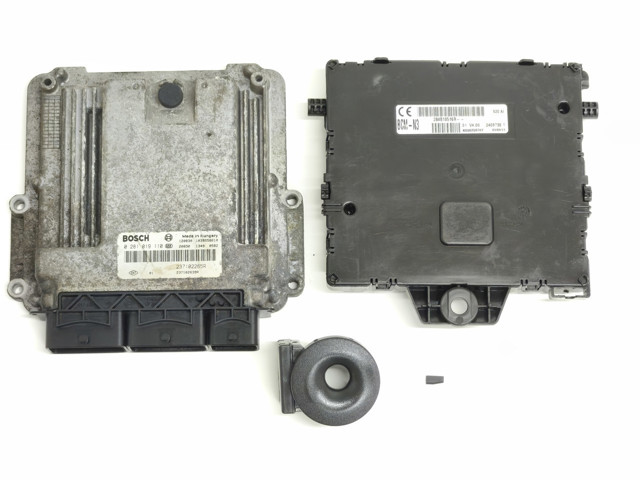Компьютер двигателя 237102265R BOSCH