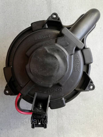 Отопителя салона 272103334R RENAULT