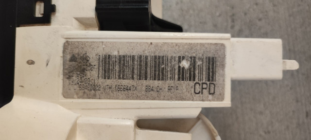 RENAULT 275704758R в наличии Сумы