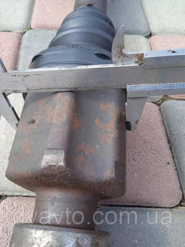 3273RN Полуось (привод) передняя правая купить Павлоград