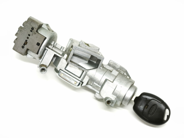 3M513F880AC FORD Замок зажигания купить в Ирпень