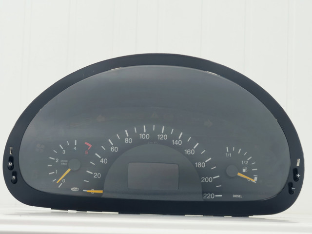 Щиток приборов 6394462921 MERCEDES
