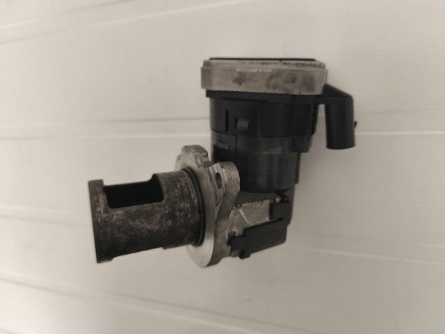 Клапан рециркуляции отработавших газов EGR 6461400860 MERCEDES