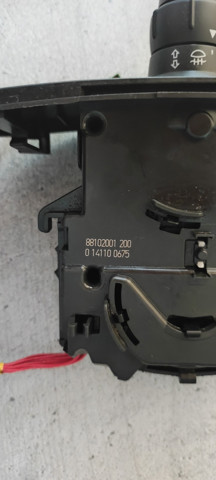 7701057089 RENAULT Переключатель подрулевой левый купить в Николаев