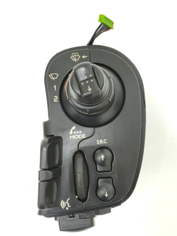 Правый подрулевой переключатель  7701065912 RENAULT
