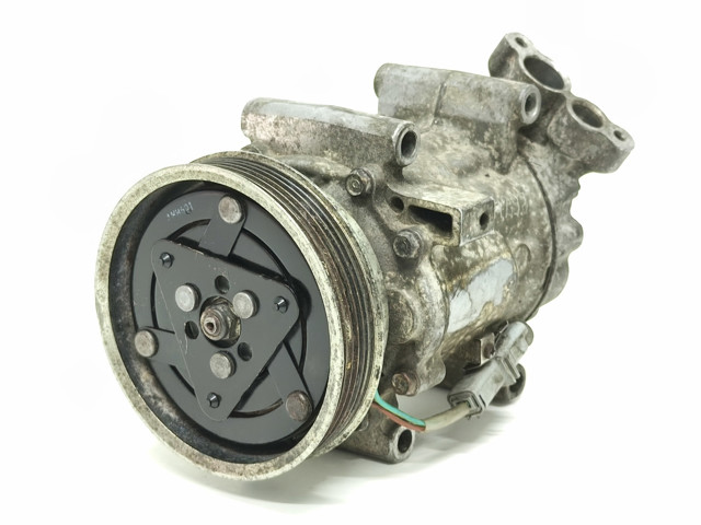 Компрессор системы кондиционирования 7711497298 RENAULT