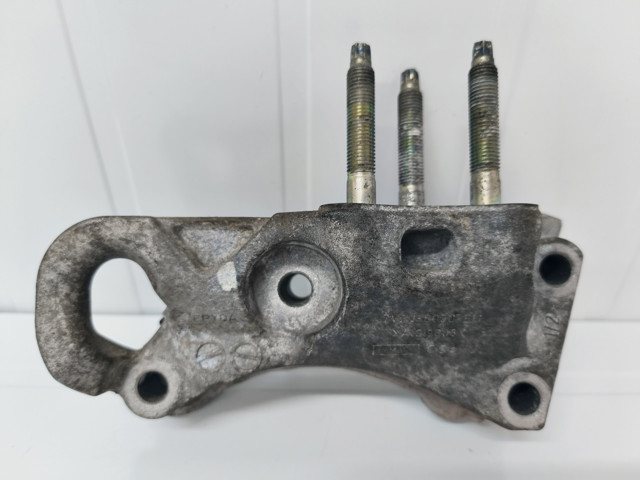 7V2Q6030AA FORD купить в Полтава