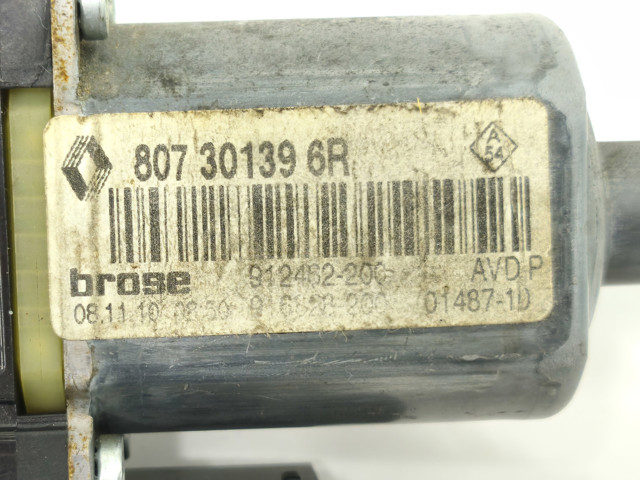 807301396R RENAULT Мотор стеклоподъемника двери передней правой купить в Ирпень