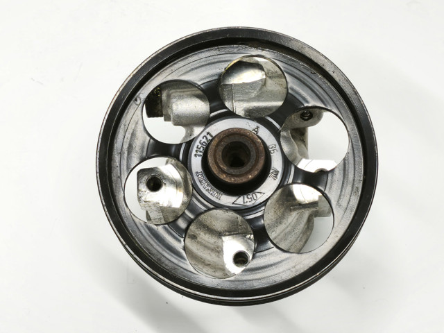 RENAULT 8200024778 Насос ГУР в наличии Хмельницкий