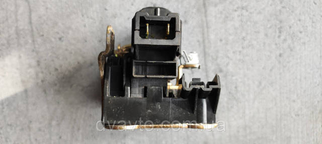 8200147149 RENAULT Замок водительской двери купить в Запорожье