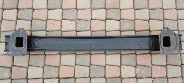 Буфер бампера переднего 8200375703 RENAULT