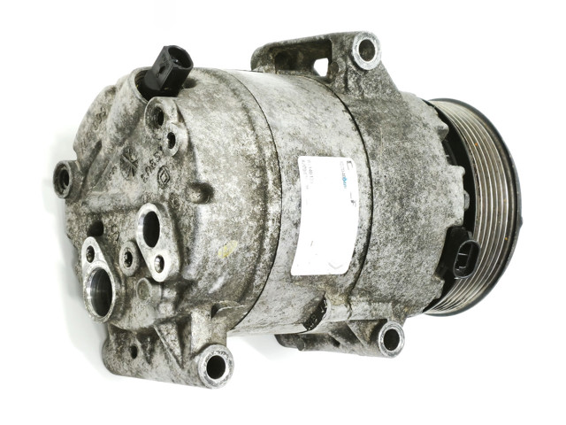 Компрессор кондиционера 8200436108 RENAULT