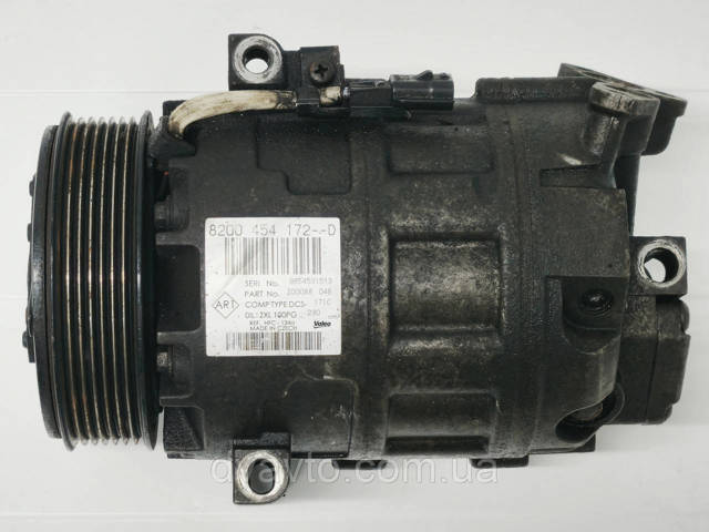 Компрессор кондиционера 8200577732 RENAULT