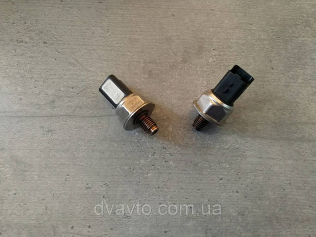 RENAULT 8200584034 Распределитель топлива (рампа) в наличии Каменское