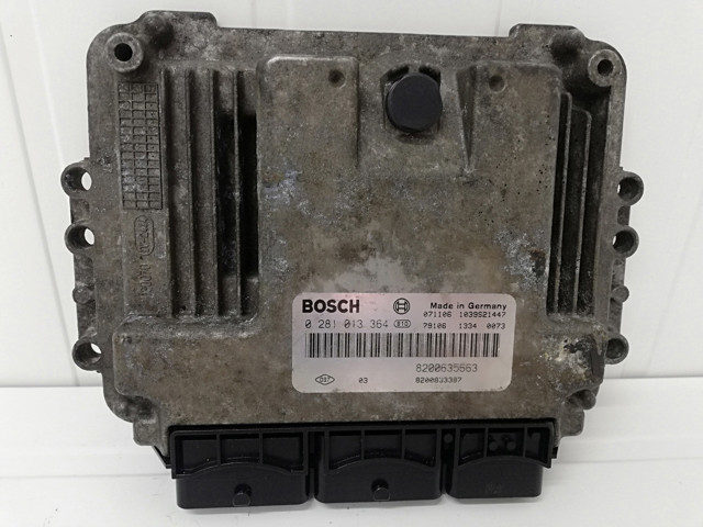 Мозги двигателя 8200635663 BOSCH