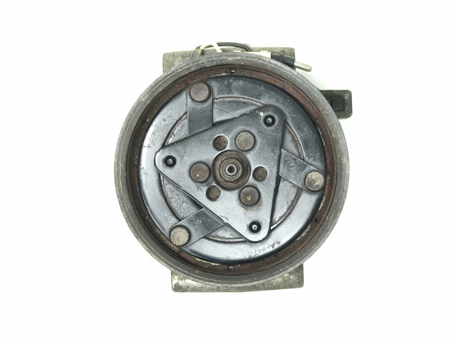 RENAULT 8200716562 Компрессор кондиционера в наличии Запорожье