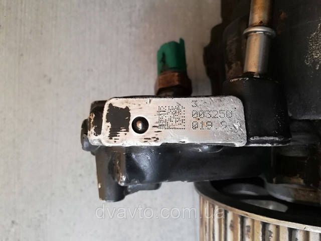 Насос топливный высокого давления 8200791749 RENAULT