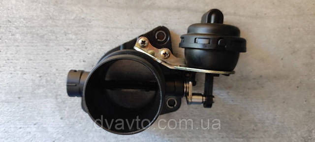 Дроссельная заслонка 8200843370 RENAULT