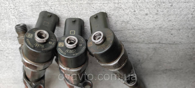 8201043626 RENAULT Топливные форсунки купить в Запорожье
