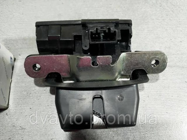 8A61A442A66BE Замок крышки багажника (двери 3/5-й задней) купить Полтава