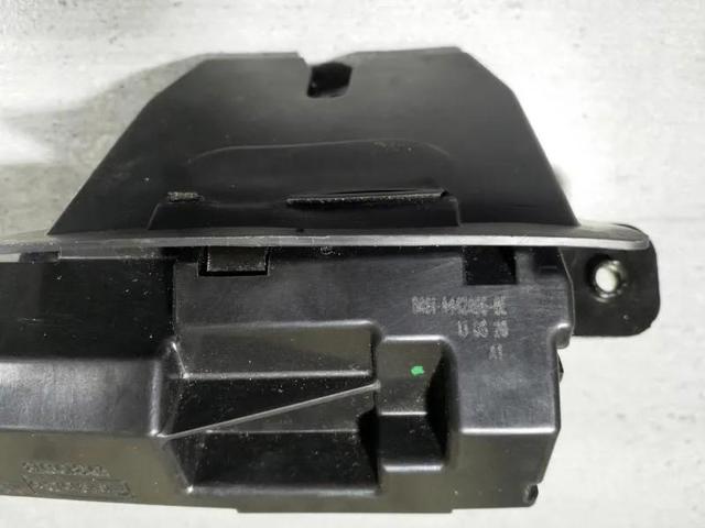 8A61A442A66BE FORD Замок багажника купить в Запорожье