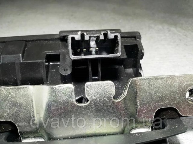 FORD 8A61A442A66BE Замок багажника в наличии Ужгород