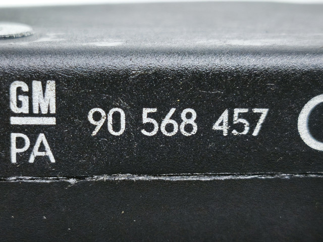 90568457 GM Мотор-привод открытия лючка бака купить в Ужгород