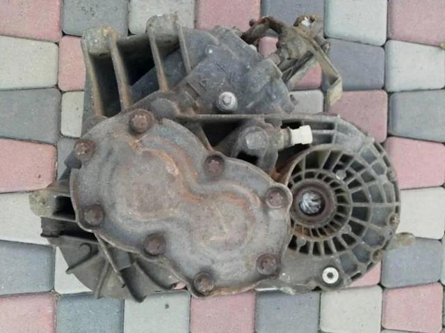 Механическая коробка передач 90578398 OPEL