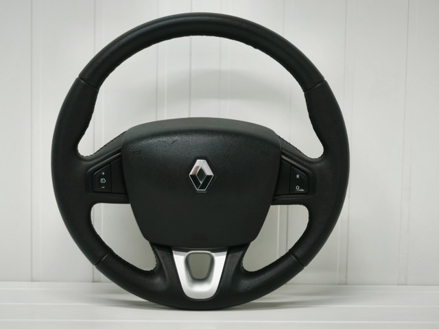 Подушка безопасности водителя 985701921R RENAULT