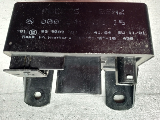 Реле управления A0005453516 MERCEDES