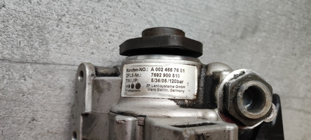 ГУР руля A0024667601 MERCEDES